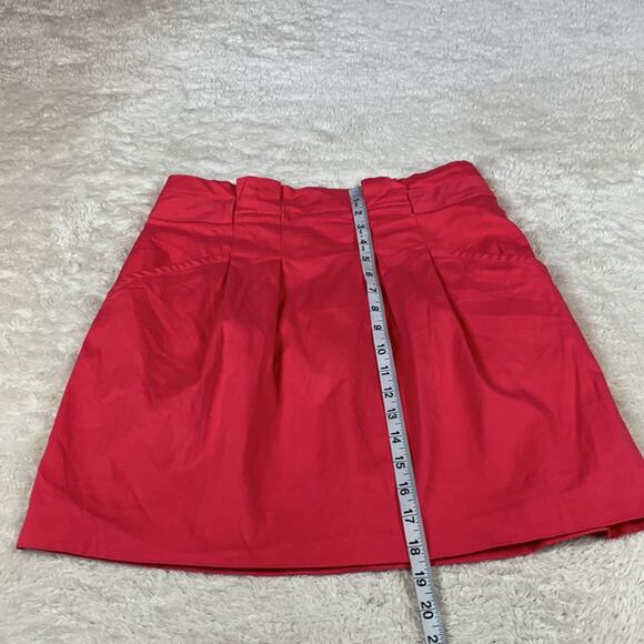 Bcbg MaxAzaria geranium pink ruffle waist mini skirt, 8 - Picture 5 of 9